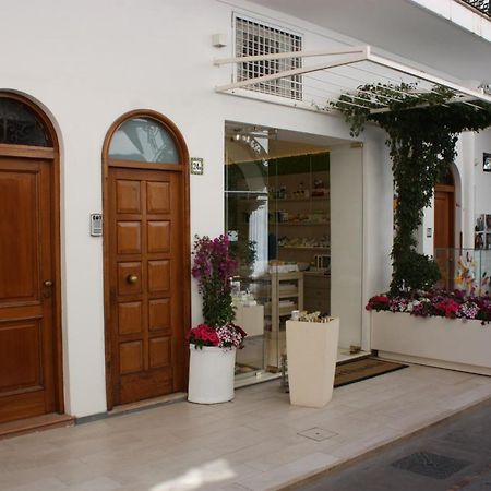 Capri Casa Carlotta Acomodação com café da manhã Exterior foto